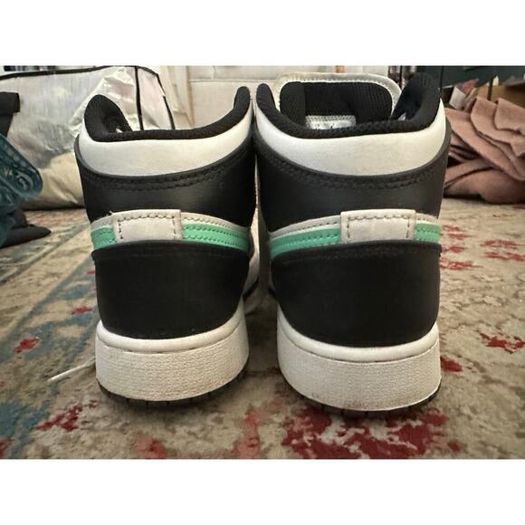 Air Jordan Multicolor 1 Mid Glow Lace Up Sneaker Shoes Size 5 - Picture 9 of 12